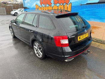 Used Skoda Octavia 2017 for sale - 77341051: Photo