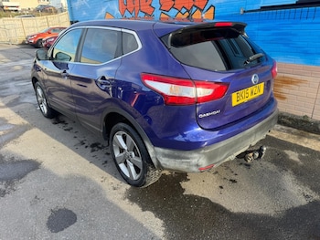 Used Nissan Qashqai 2015 for sale - 77885509: Photo