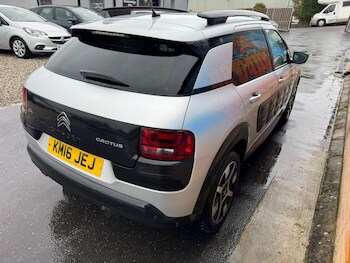 Used Citroen C4 Cactus 2016 for sale - 76466231: Photo