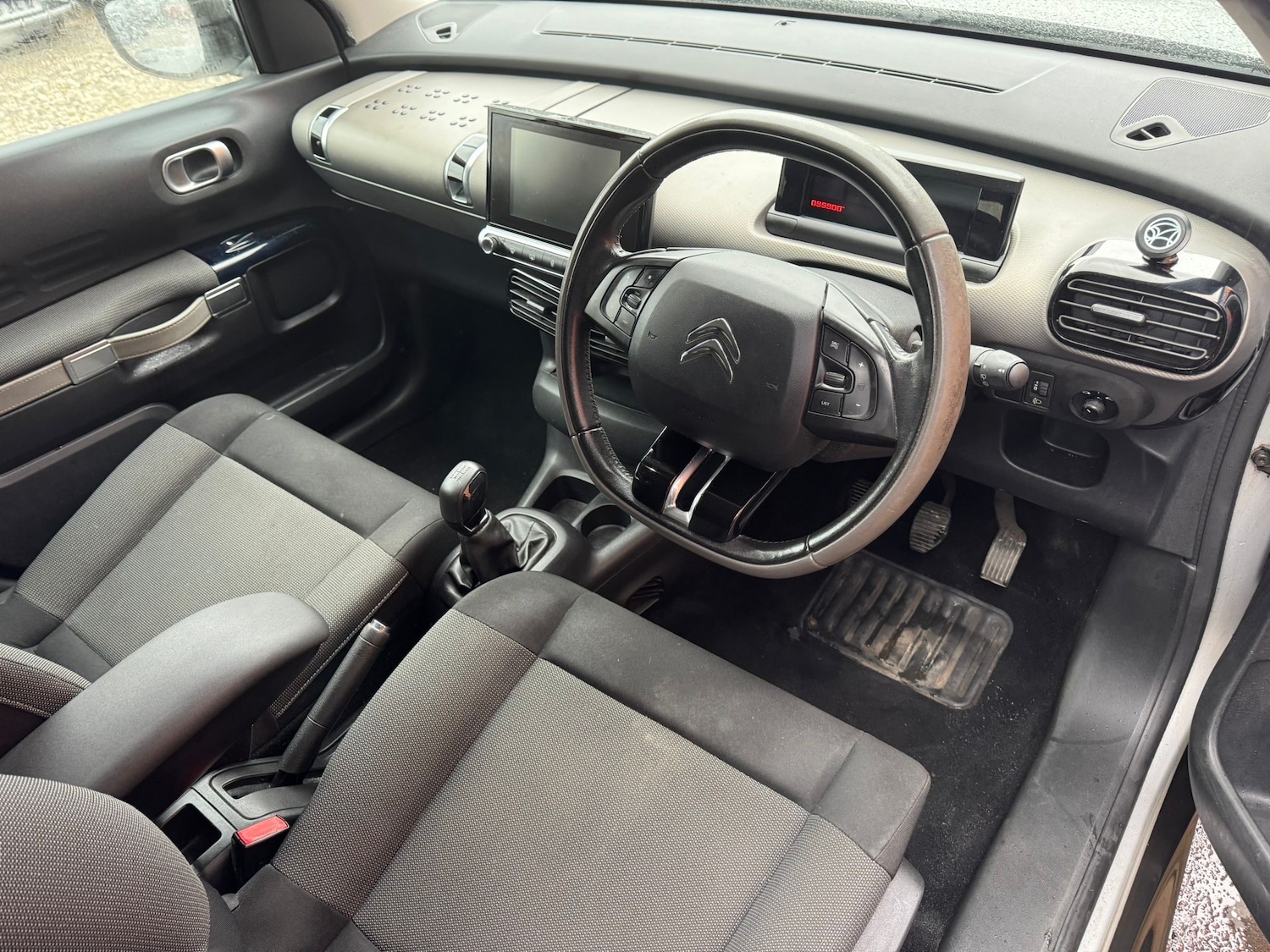 Used Citroen C4 Cactus 2016 for sale - 76466231: Photo 9