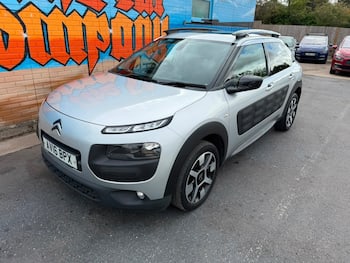 Used Citroen C4 Cactus 2016 for sale - 79671642: Photo