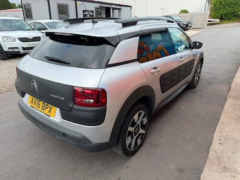 Used Citroen C4 Cactus 2016 for sale - 79671642: Photo