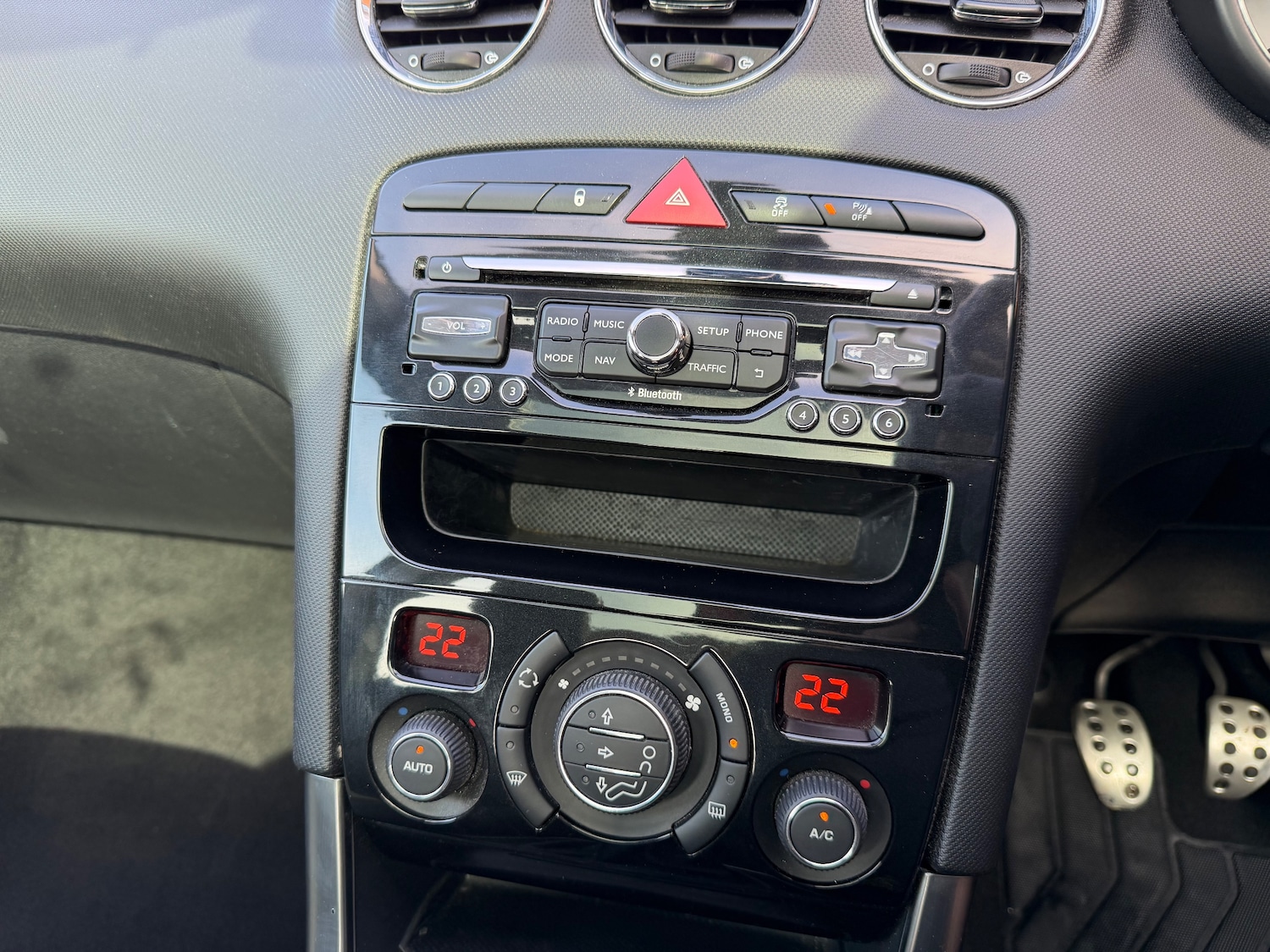 Used Peugeot 308 2013 for sale - 78154815: Photo 13