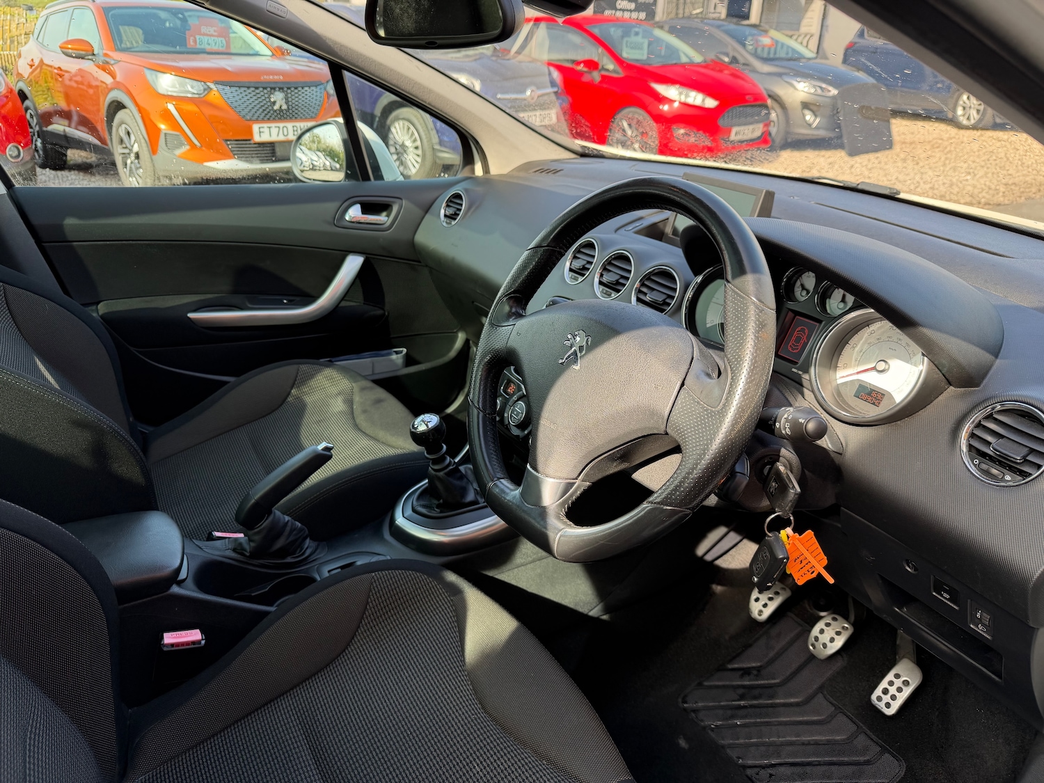 Used Peugeot 308 2013 for sale - 78154815: Photo 8