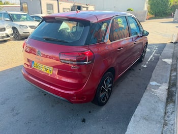 Used Citroen C4 Picasso 2016 for sale - 79662943: Photo