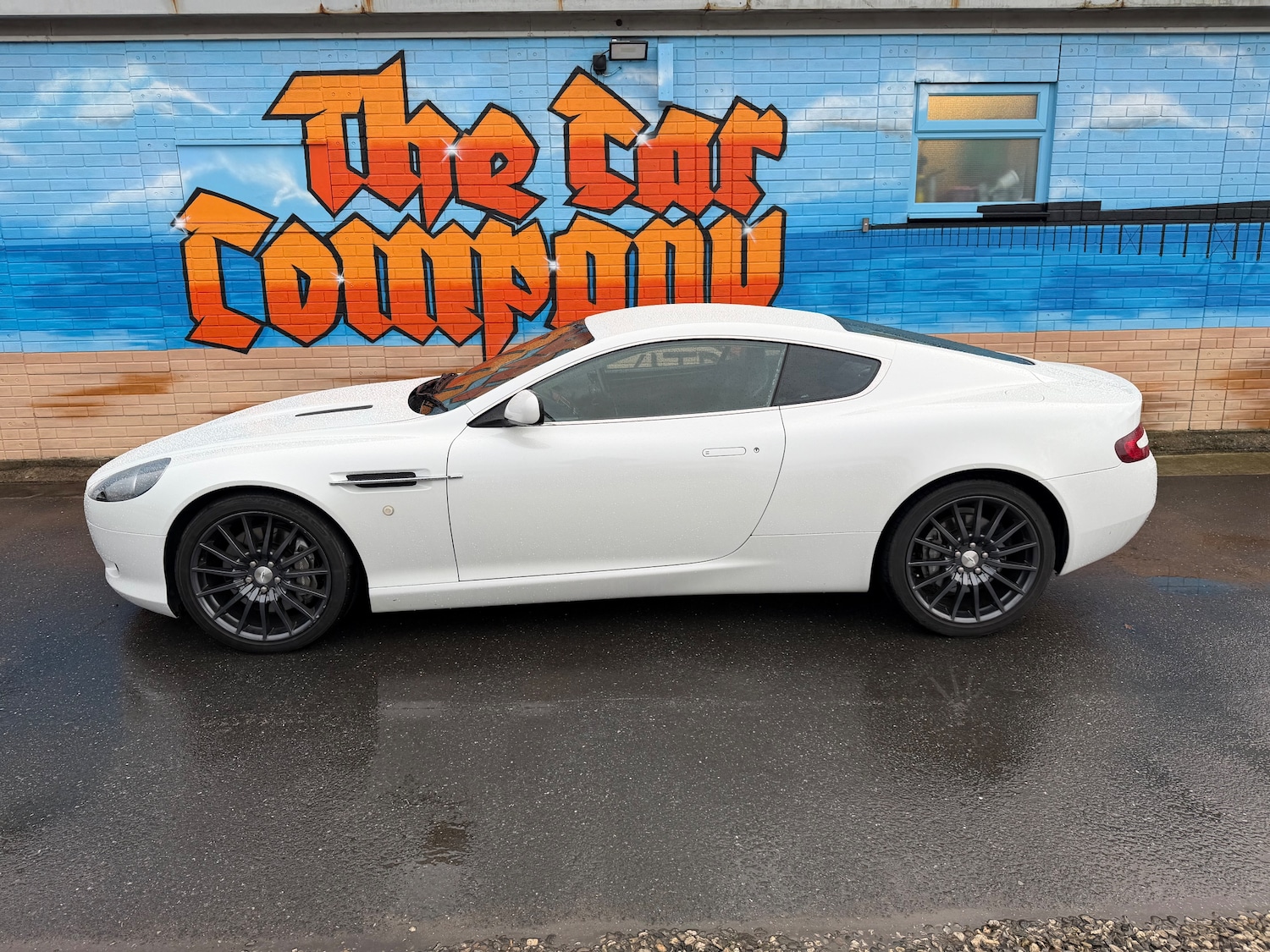 Used Aston Martin DB9 2005 for sale - 76949837: Photo 7