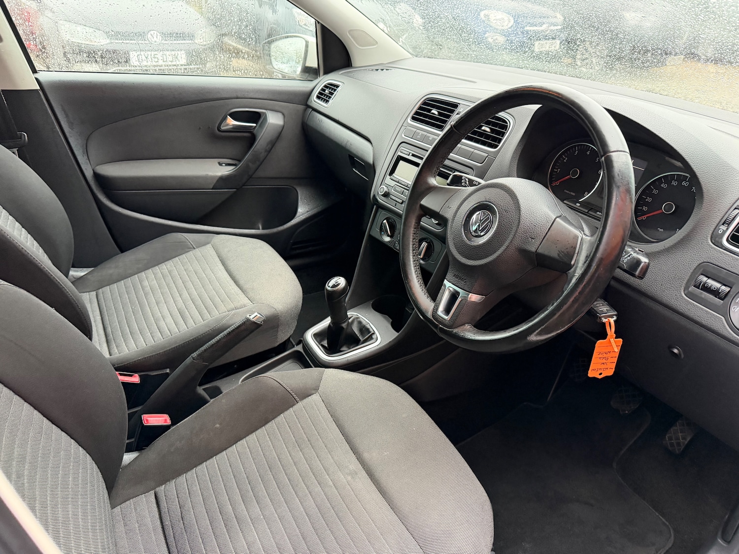 Used Volkswagen Polo 2010 for sale - 77262873: Photo 8