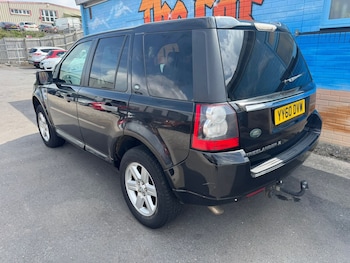 Used Land Rover Freelander 2010 for sale - 78341051: Photo