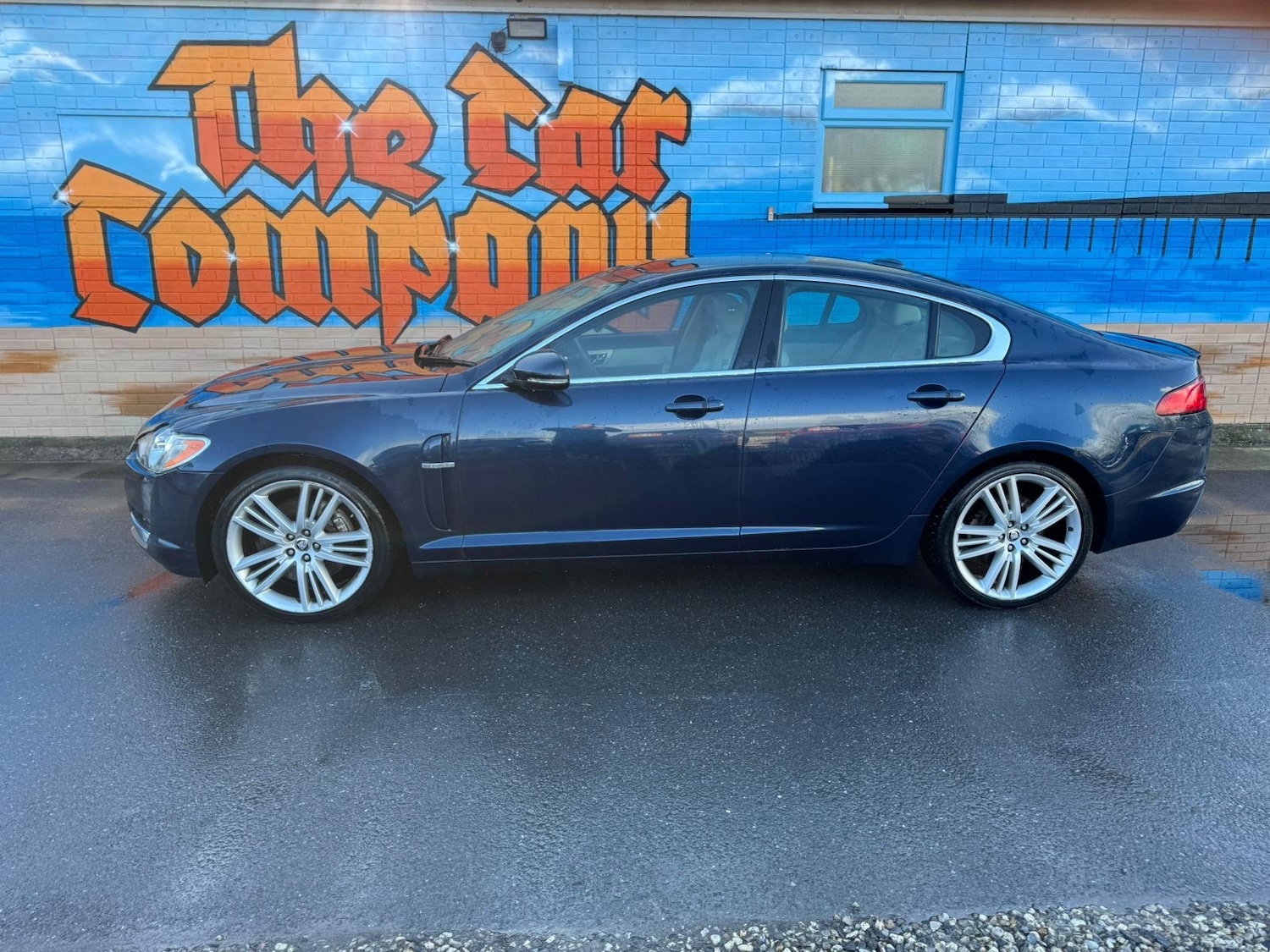 Used Jaguar XF 2011 for sale - 77234048: Photo 7