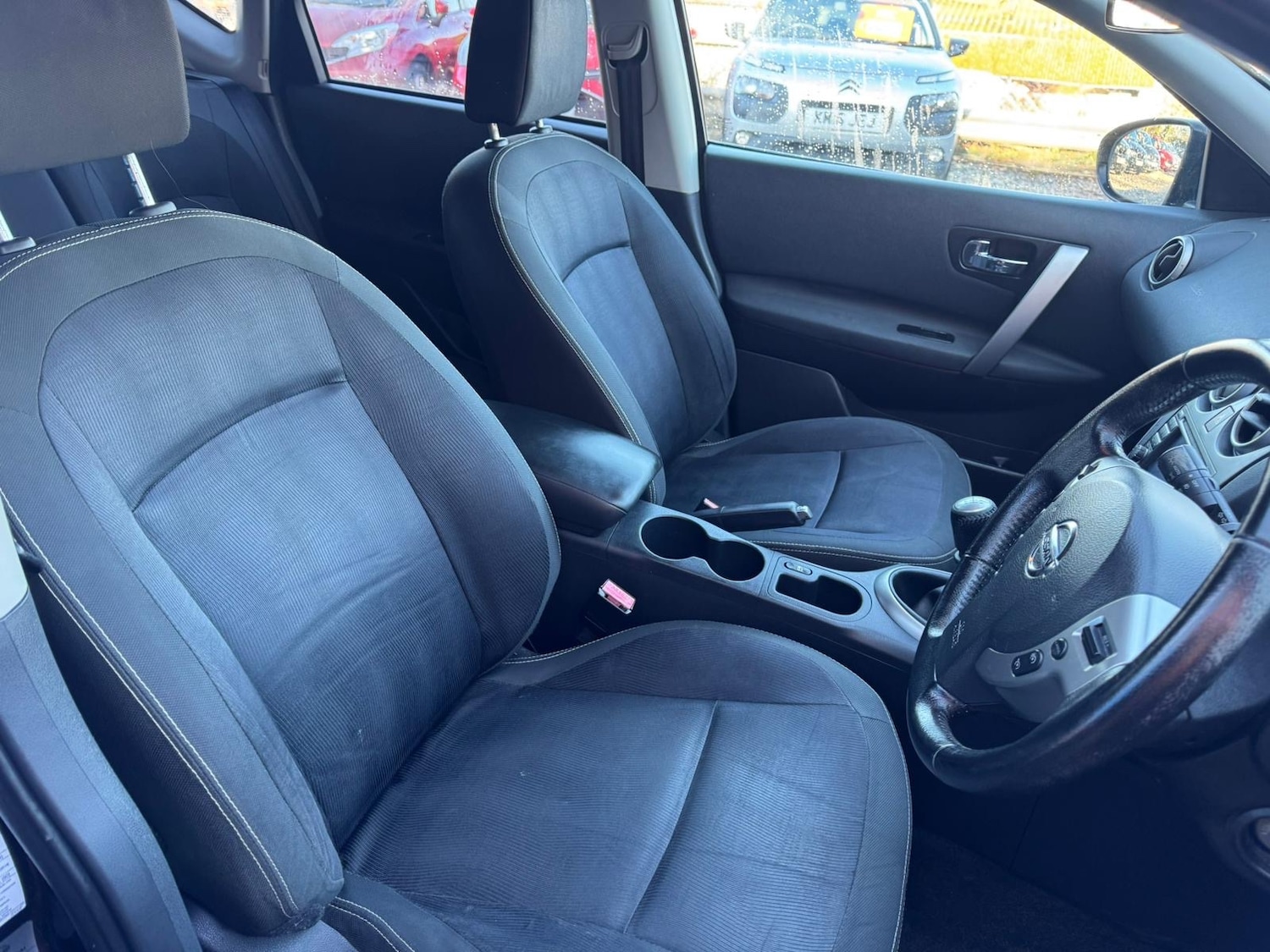 Used Nissan Qashqai 2010 for sale - 76922719: Photo 9