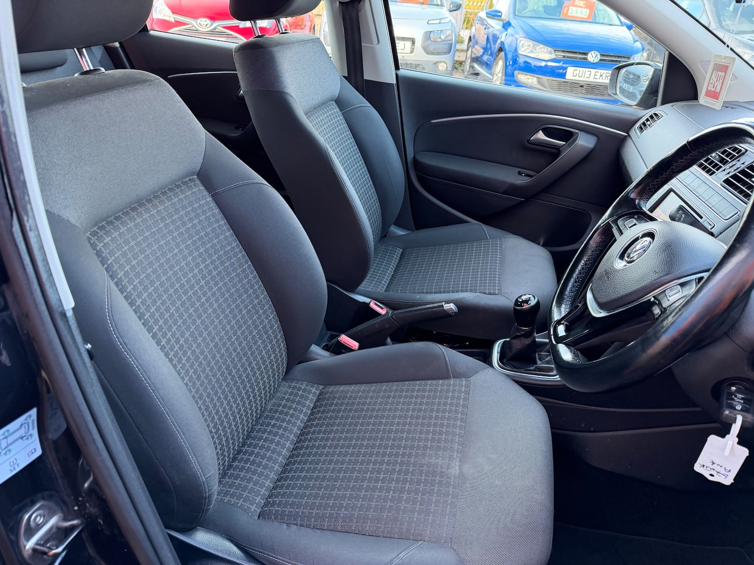 Used Volkswagen Polo 2015 for sale - 77164234: Photo 9