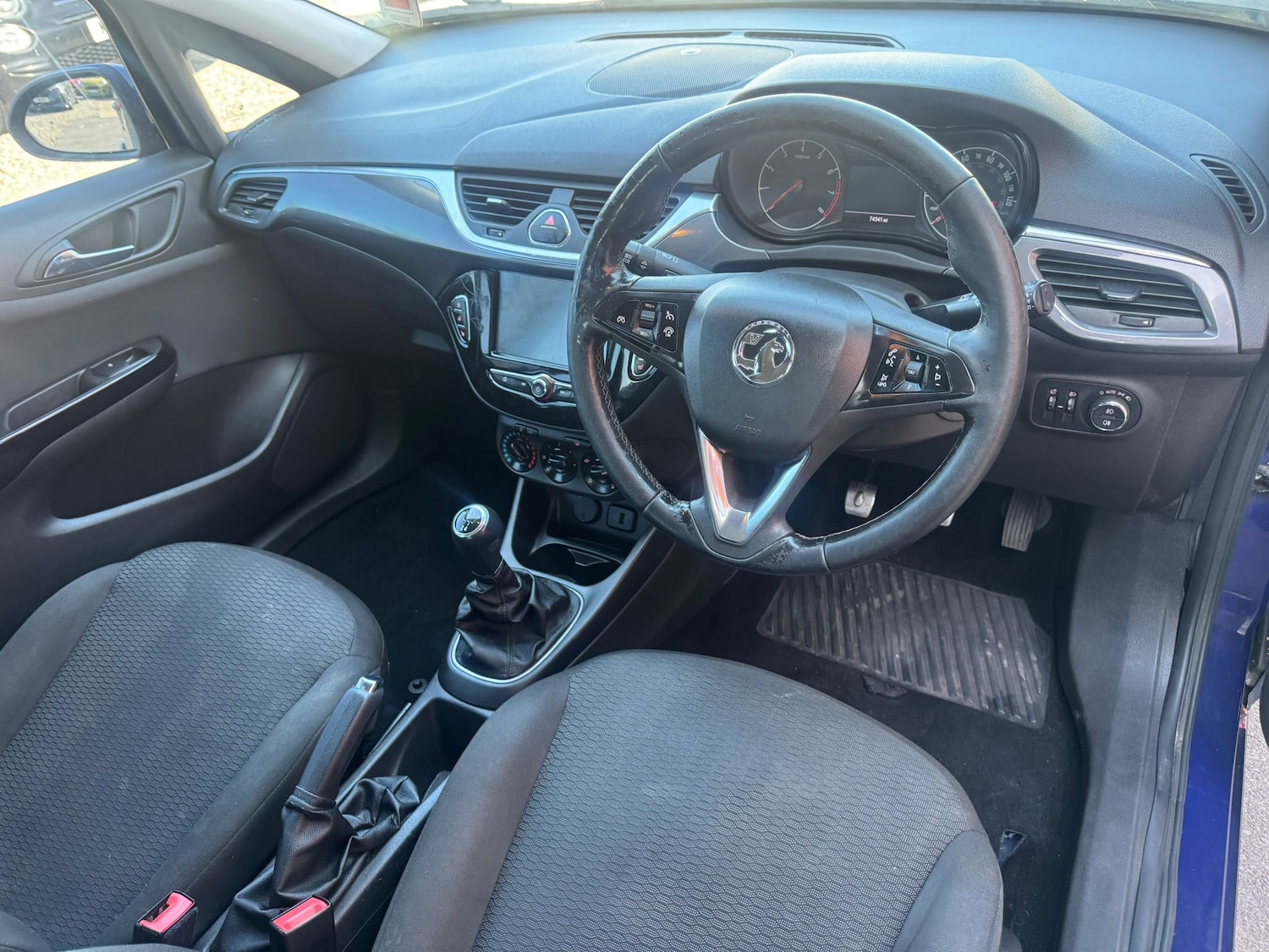 Used Vauxhall Corsa 2017 for sale - 76232309: Photo 8