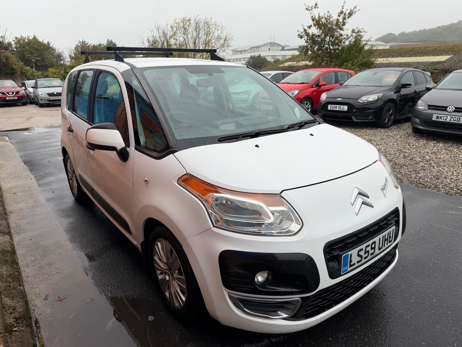 Used Citroen C3 Picasso 2009 for sale - 76165181: Photo 2