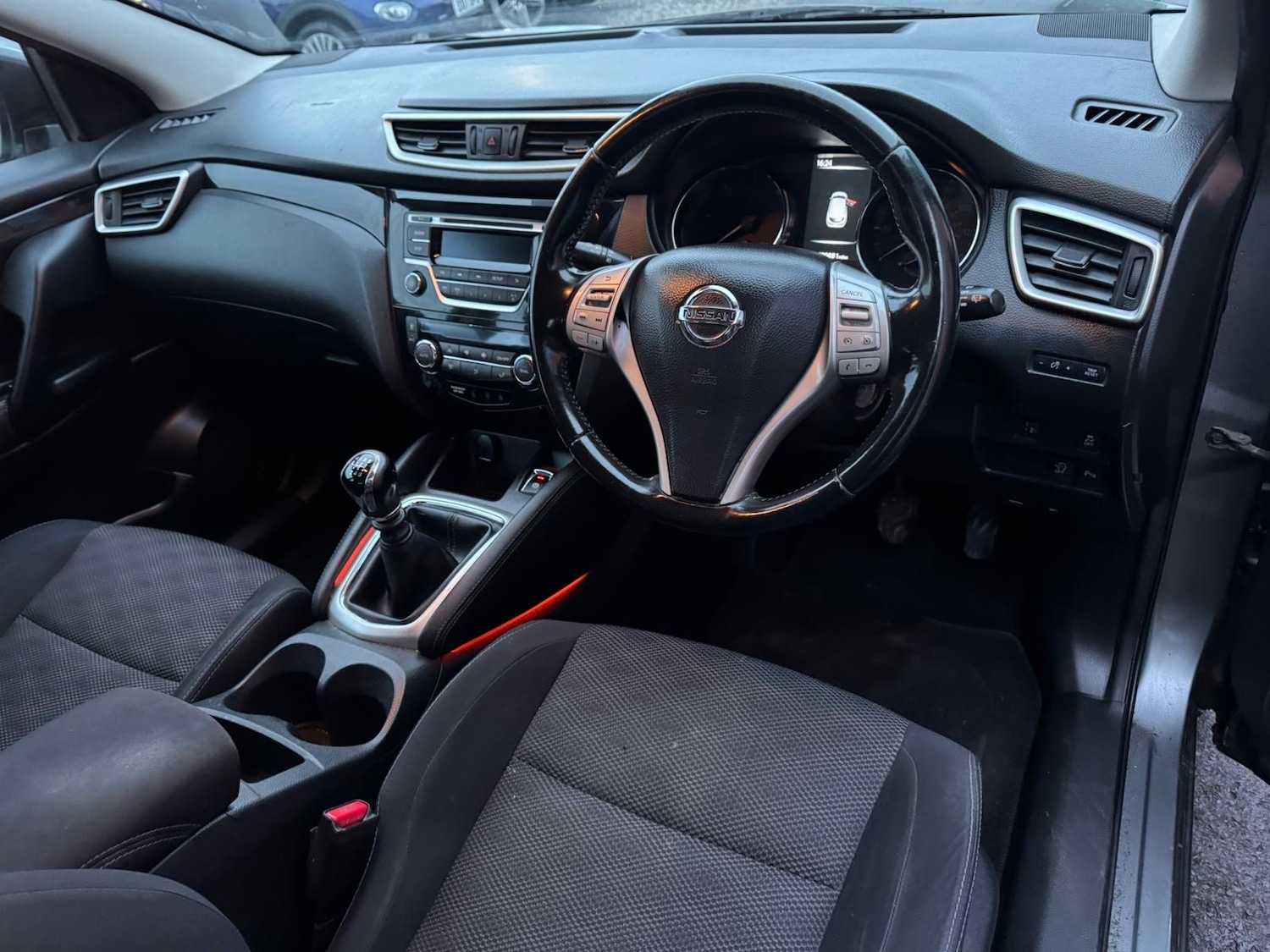 Used Nissan Qashqai 2014 for sale - 77118115: Photo 8