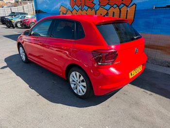 Used Volkswagen Polo 2020 for sale - 79507368: Photo