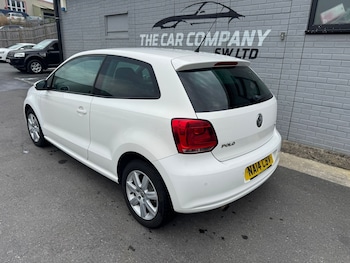 Used Volkswagen Polo 2014 for sale - 75545920: Photo