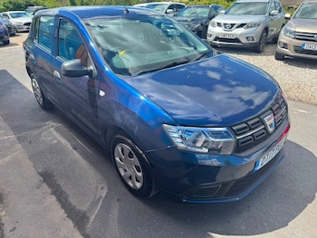 Used Dacia Sandero 2017 for sale - 78840699: Photo
