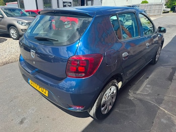 Used Dacia Sandero 2017 for sale - 78840699: Photo