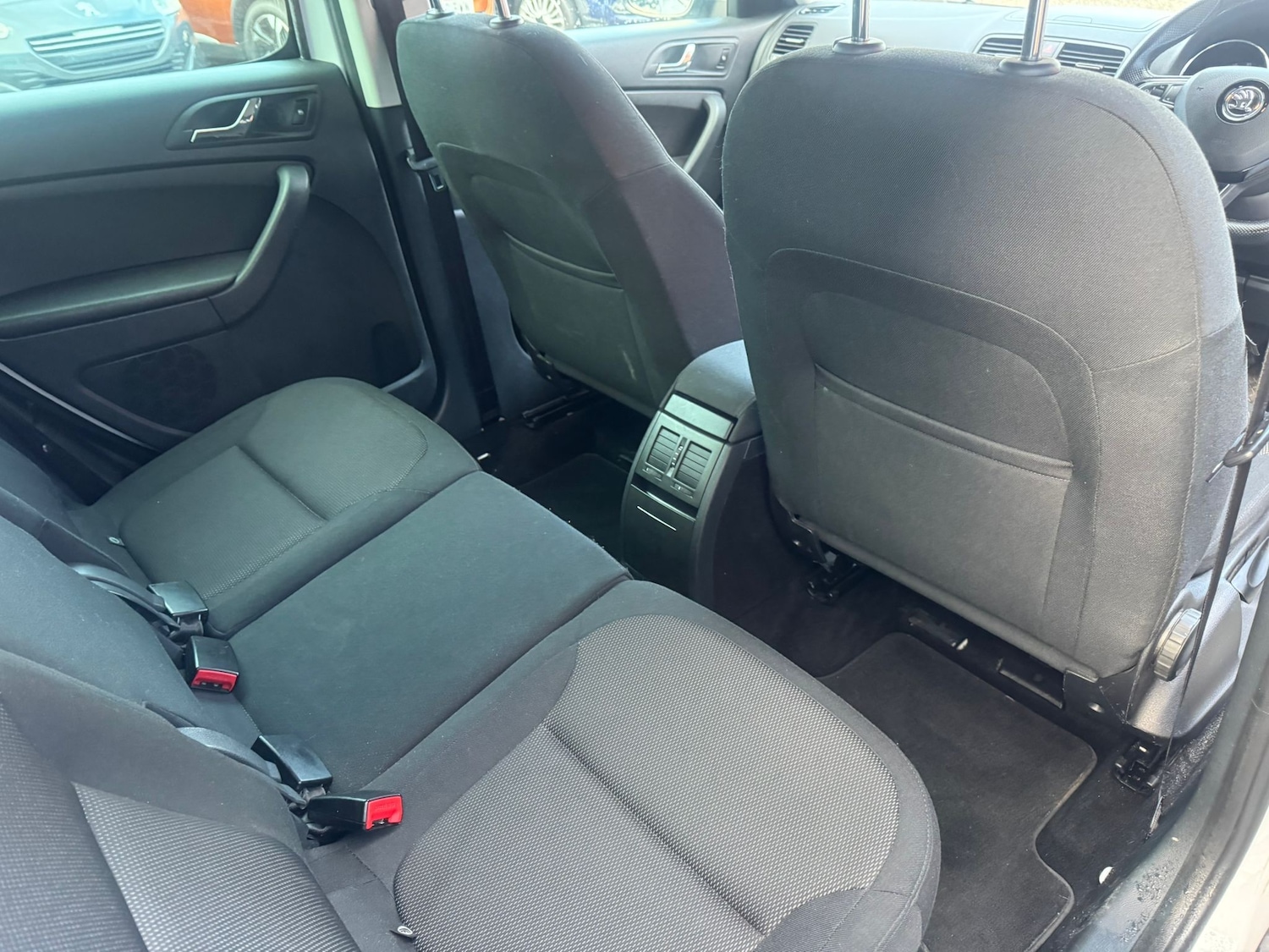 Used Skoda Yeti 2015 for sale - 77692061: Photo 11