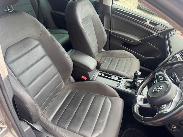 Used Volkswagen Golf 2019 for sale - 75999337: Photo 9