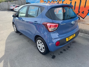 Used Hyundai i10 2017 for sale - 78341037: Photo