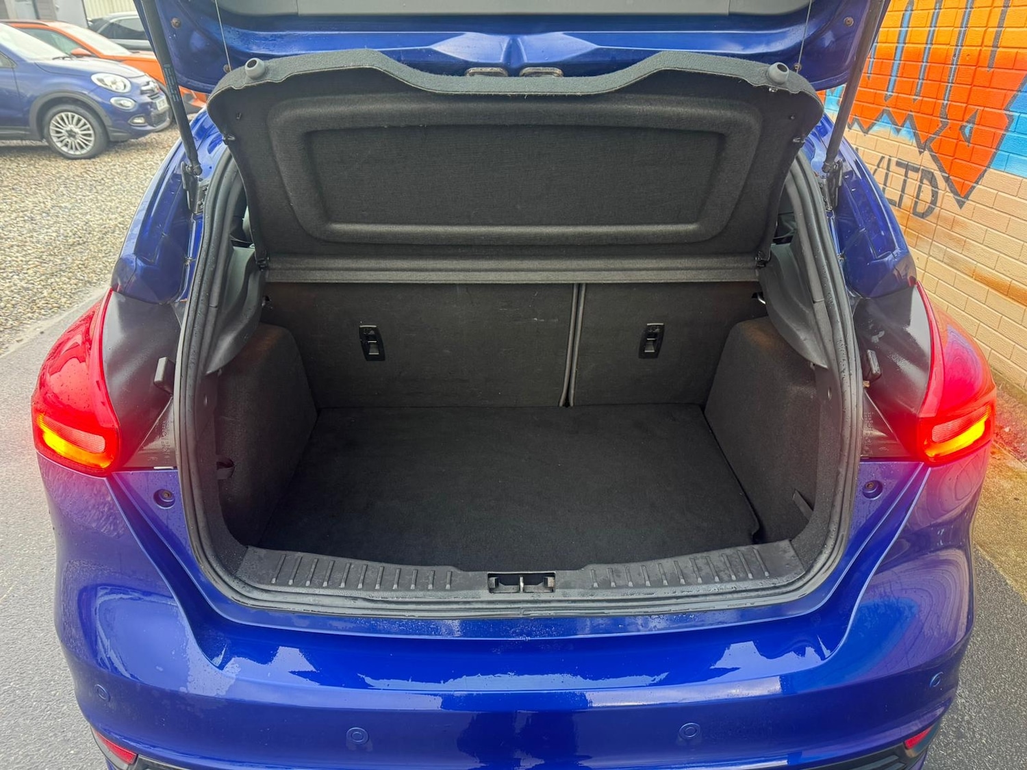 Used Ford Focus 2016 for sale - 77608102: Photo 16