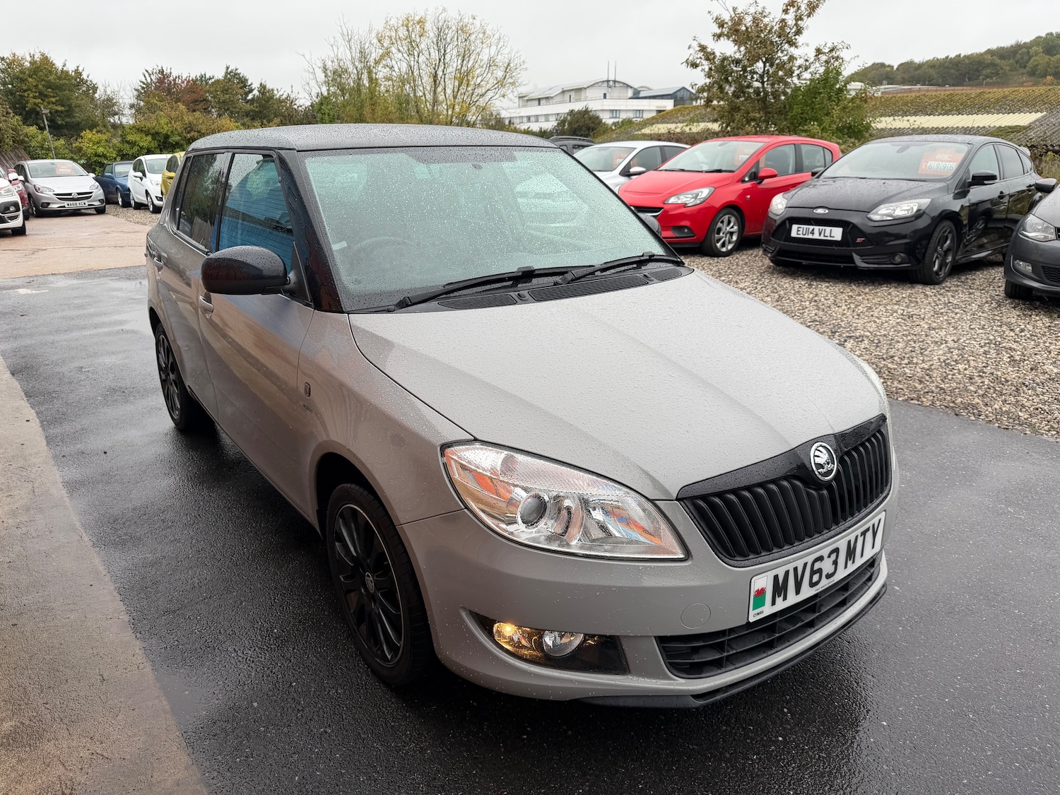 Used Skoda Fabia 2013 for sale - 76165129: Photo 2
