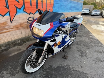 Used Suzuki GSXR 2001 for sale - bike-77576576: Photo