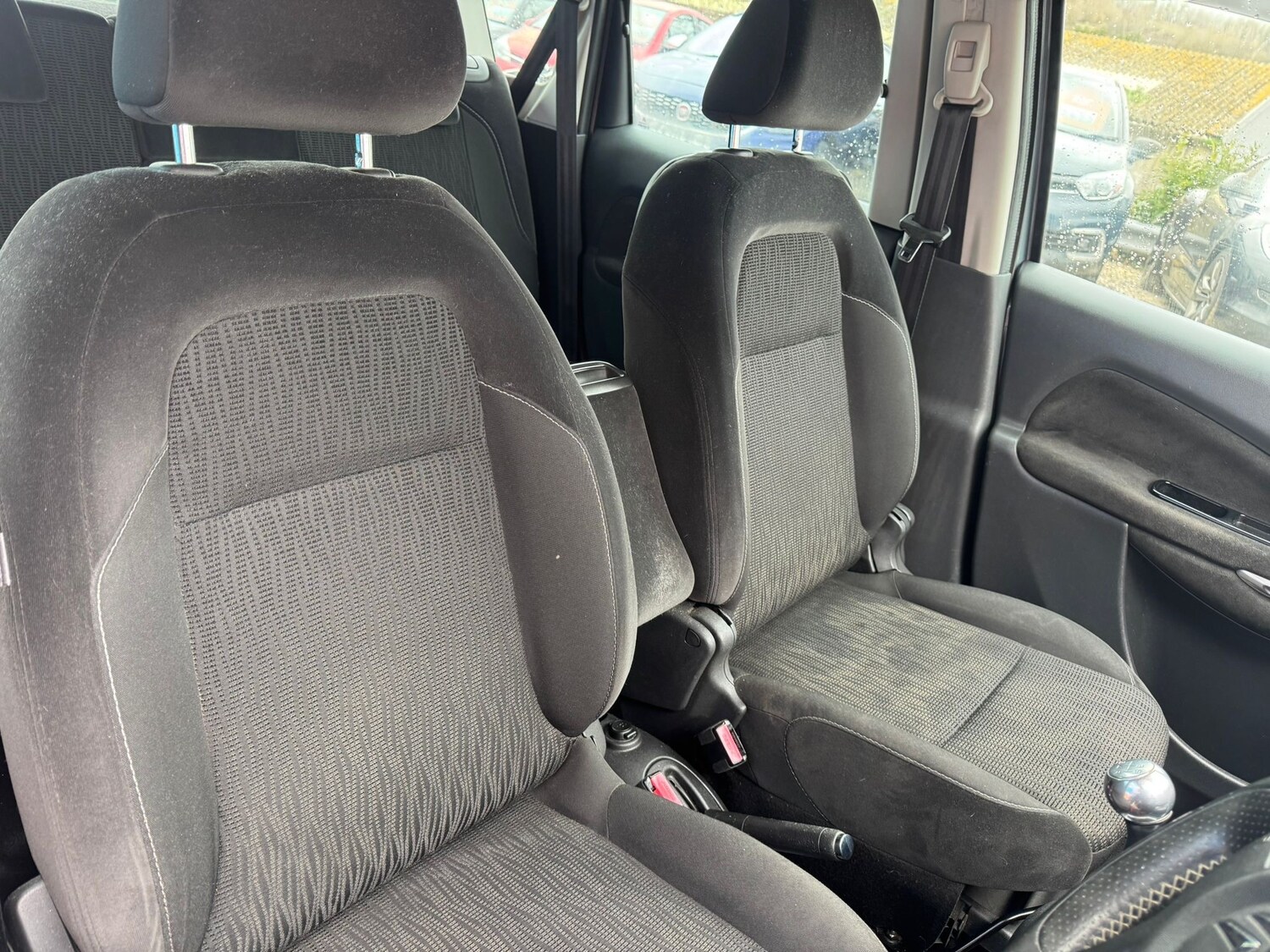 Used Citroen C3 Picasso 2010 for sale - 77679736: Photo 10