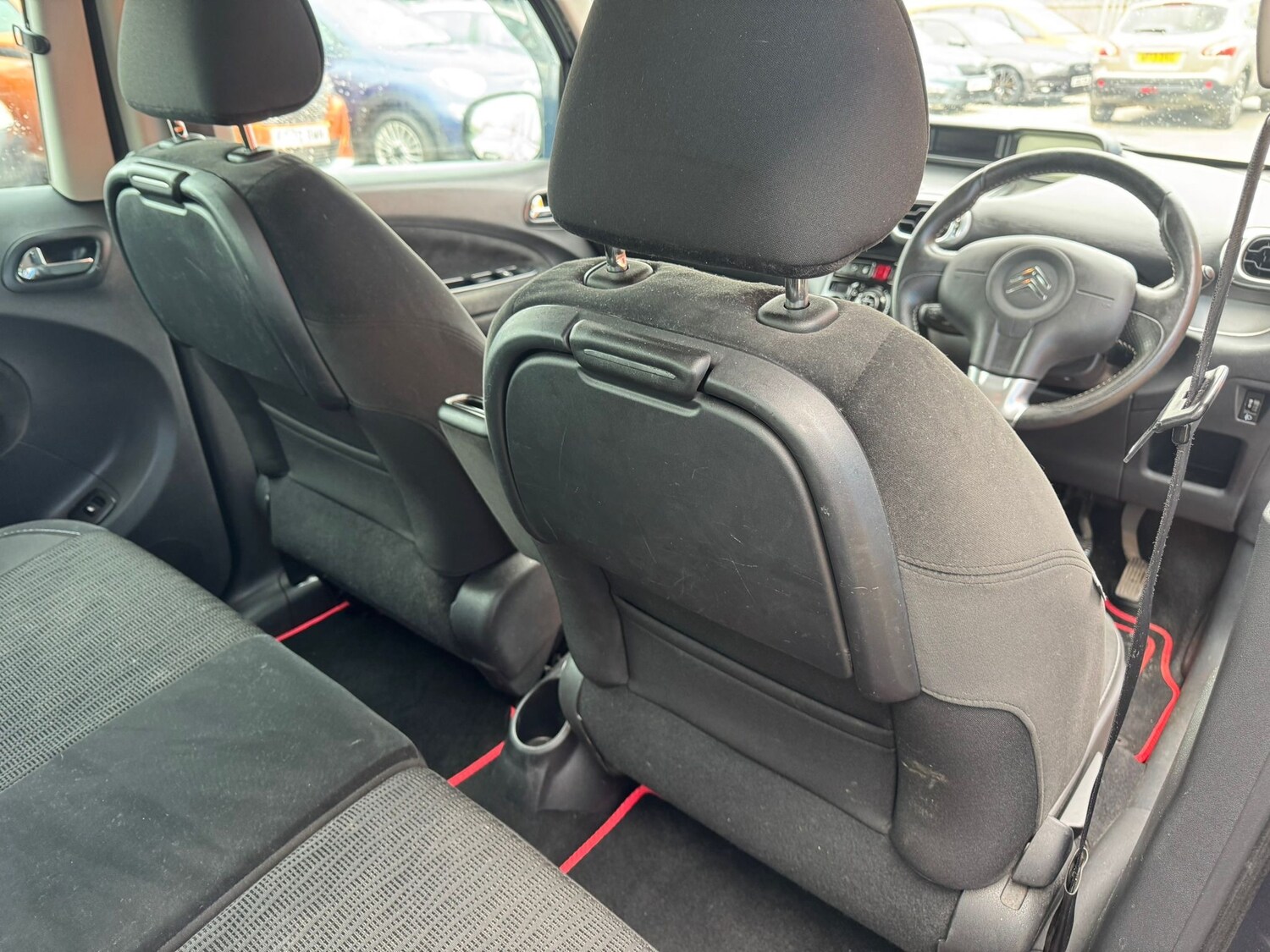 Used Citroen C3 Picasso 2010 for sale - 77679736: Photo 11