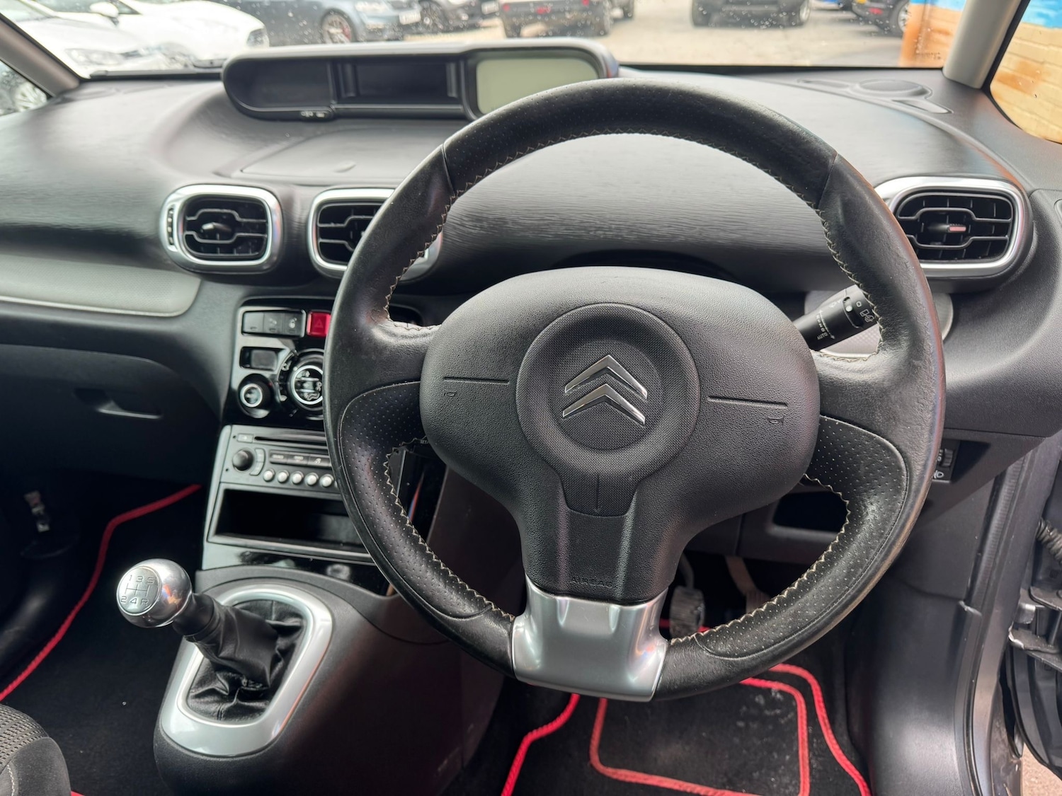 Used Citroen C3 Picasso 2010 for sale - 77679736: Photo 9