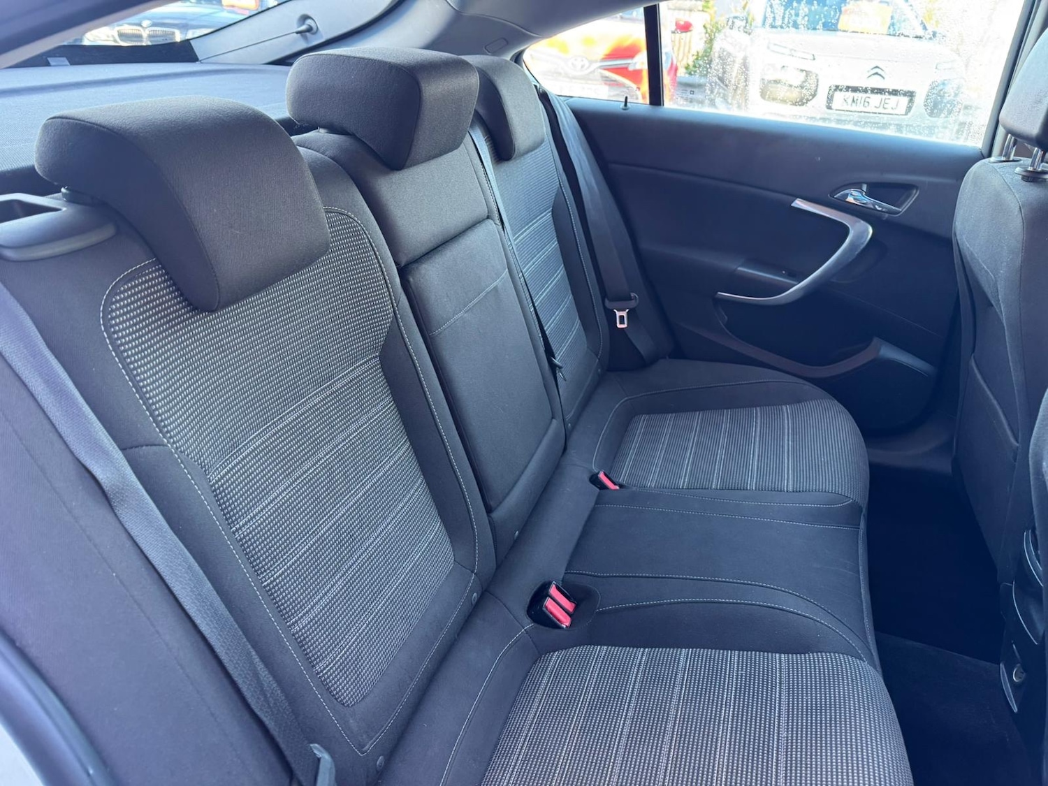 Used Vauxhall Insignia 2011 for sale - 76931729: Photo 11