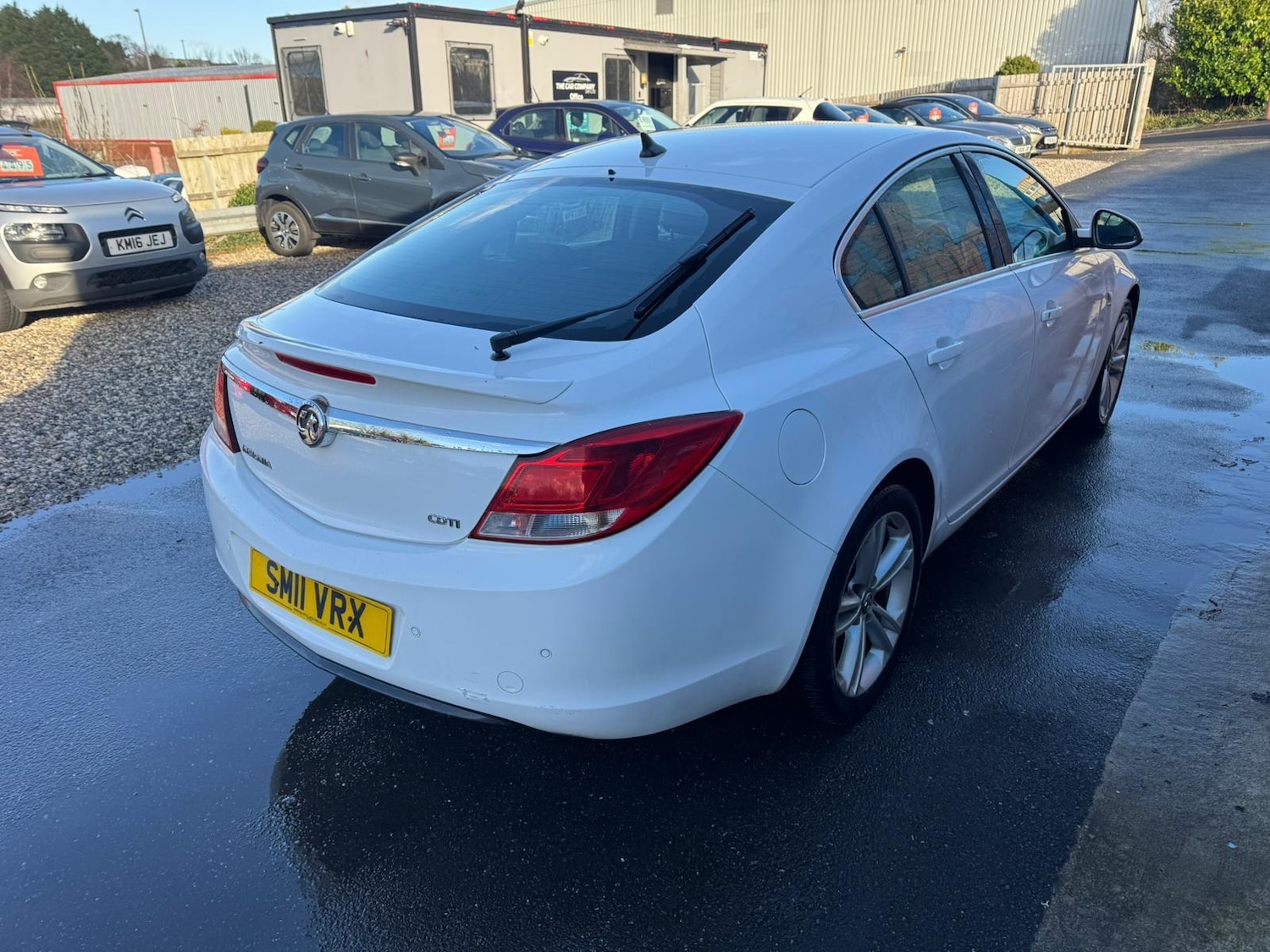 Used Vauxhall Insignia 2011 for sale - 76931729: Photo 3