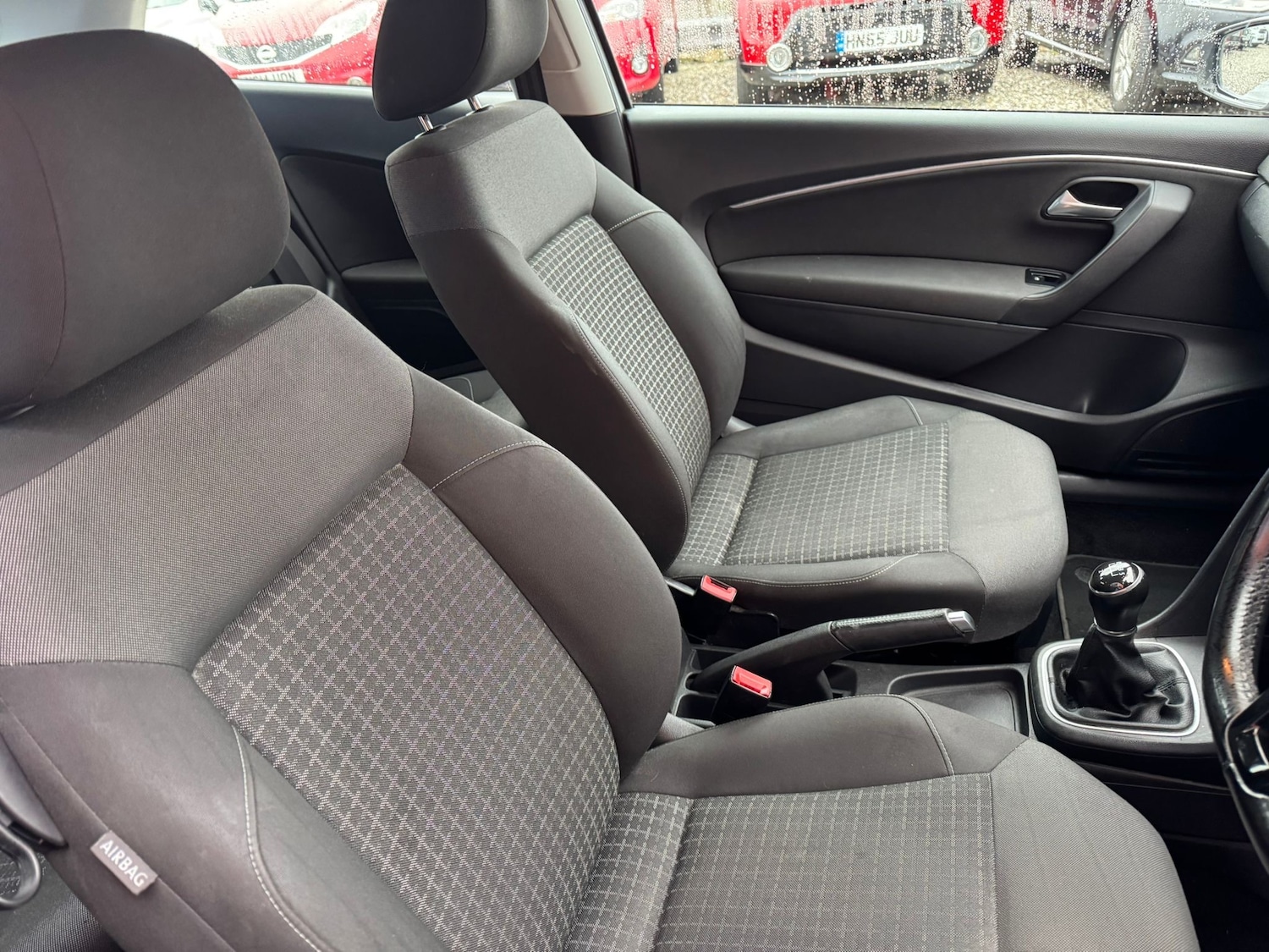 Used Volkswagen Polo 2015 for sale - 77259046: Photo 11