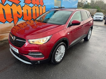 2018 (18) - 1.6 Turbo D Sport Nav 5dr