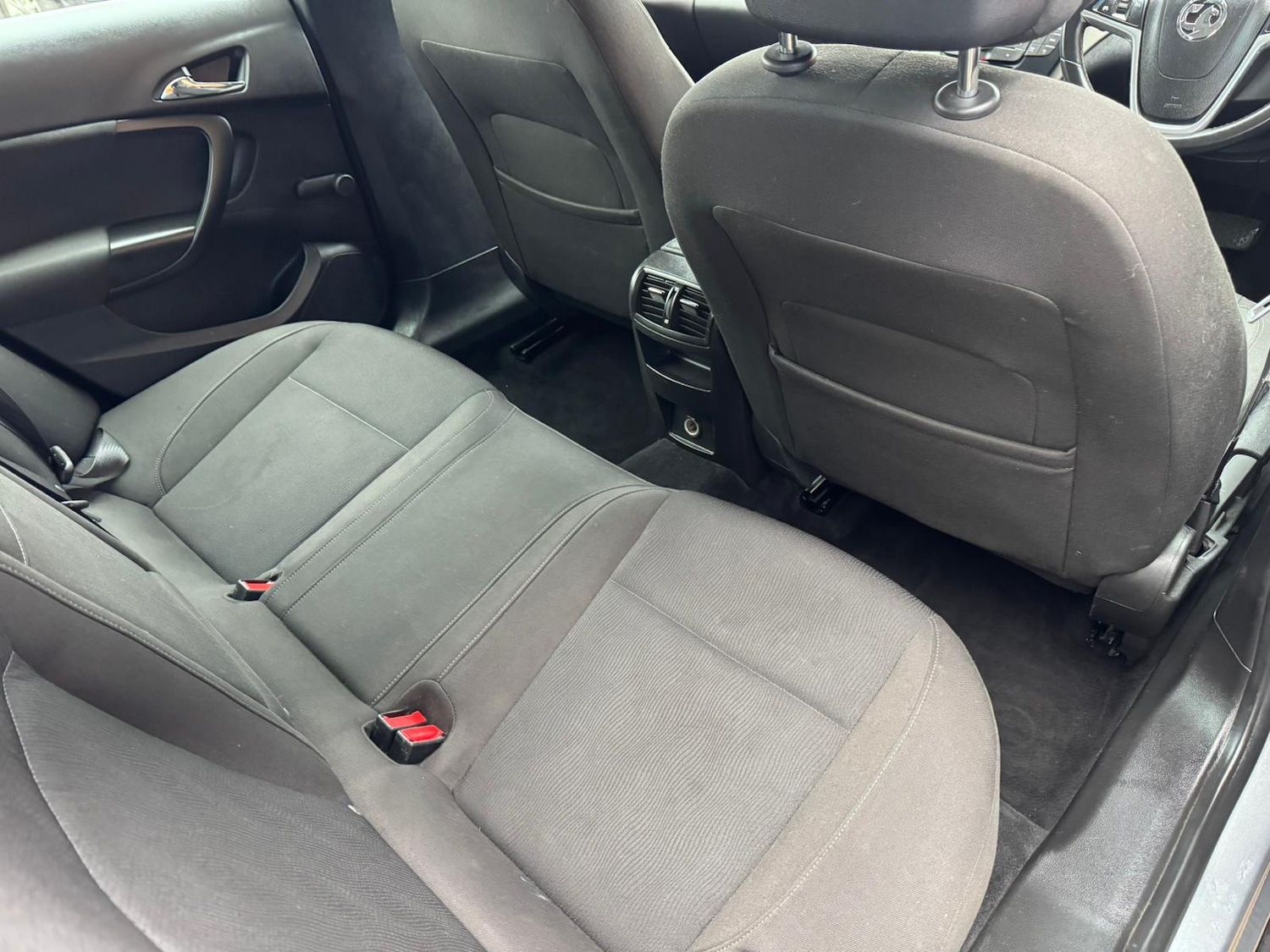 Used Vauxhall Insignia 2012 for sale - 77341045: Photo 8