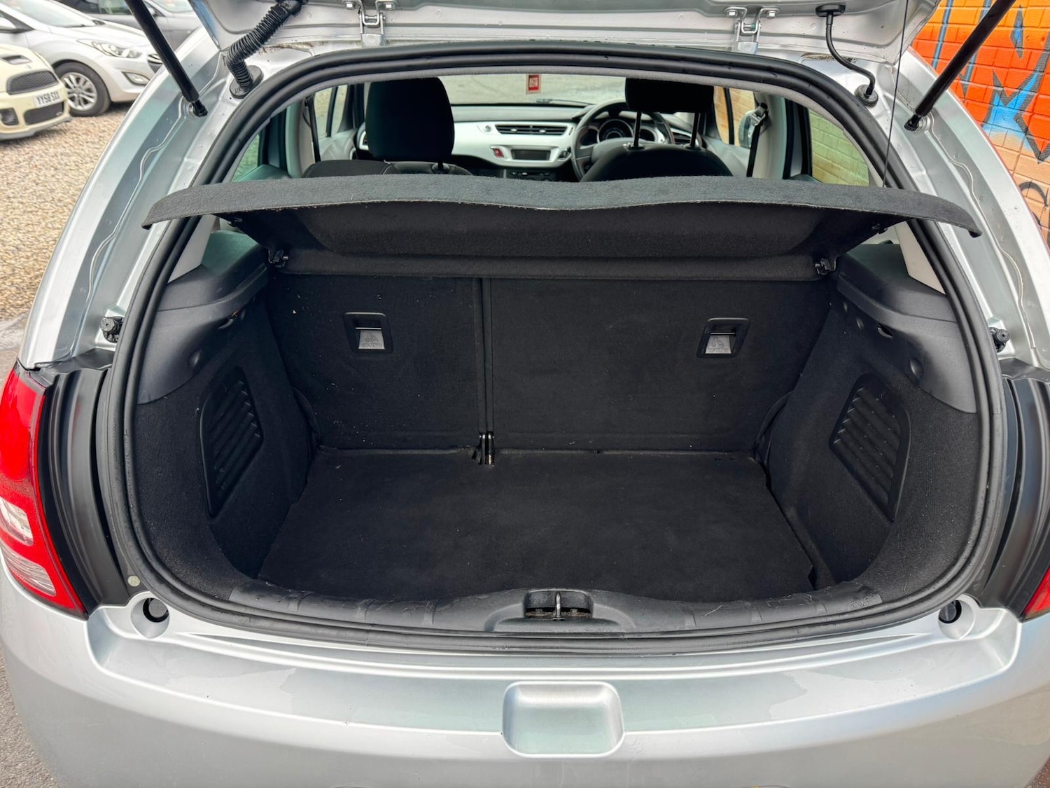 Used Citroen C3 2010 for sale - 76311717: Photo 11