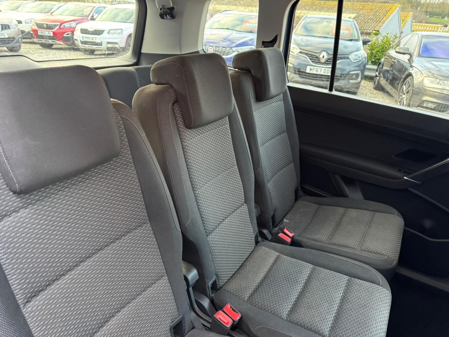 Used Volkswagen Touran 2017 for sale - 77726441: Photo 15