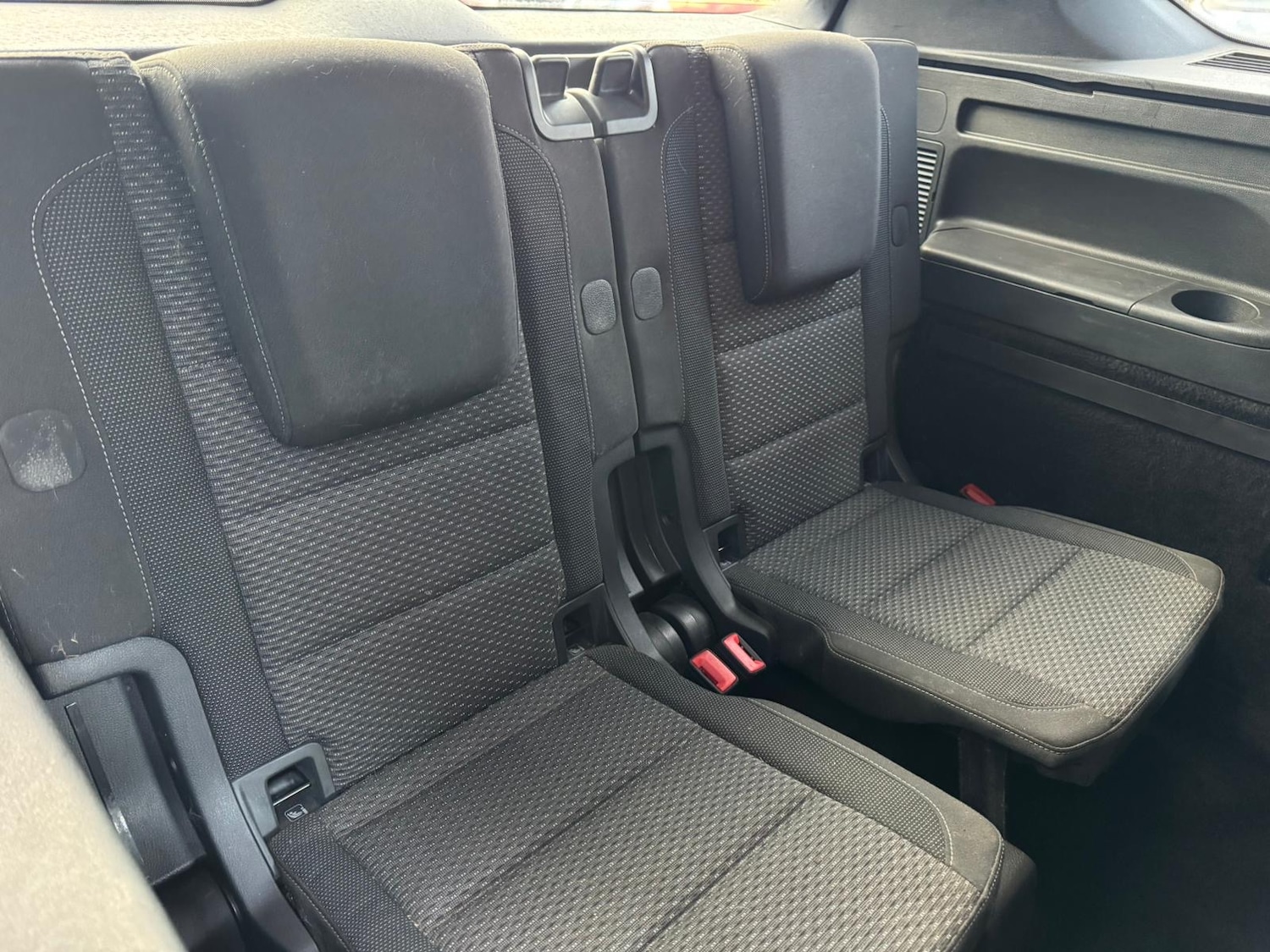 Used Volkswagen Touran 2017 for sale - 77726441: Photo 16