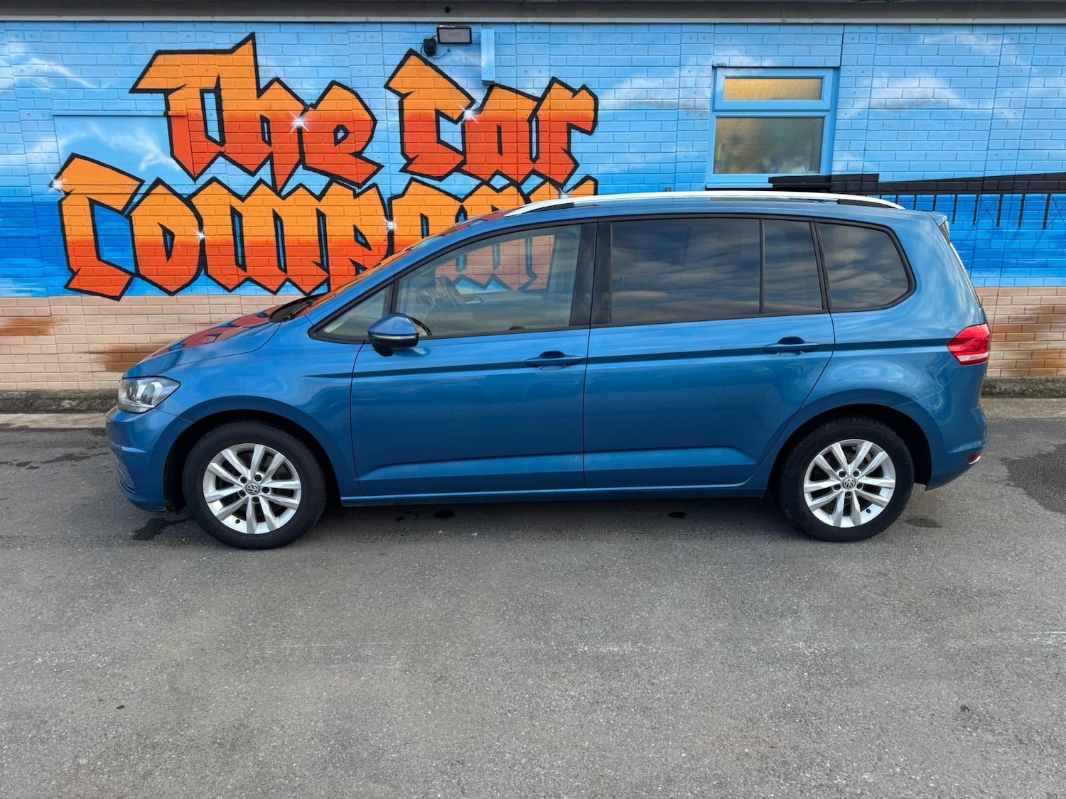 Used Volkswagen Touran 2017 for sale - 77726441: Photo 7