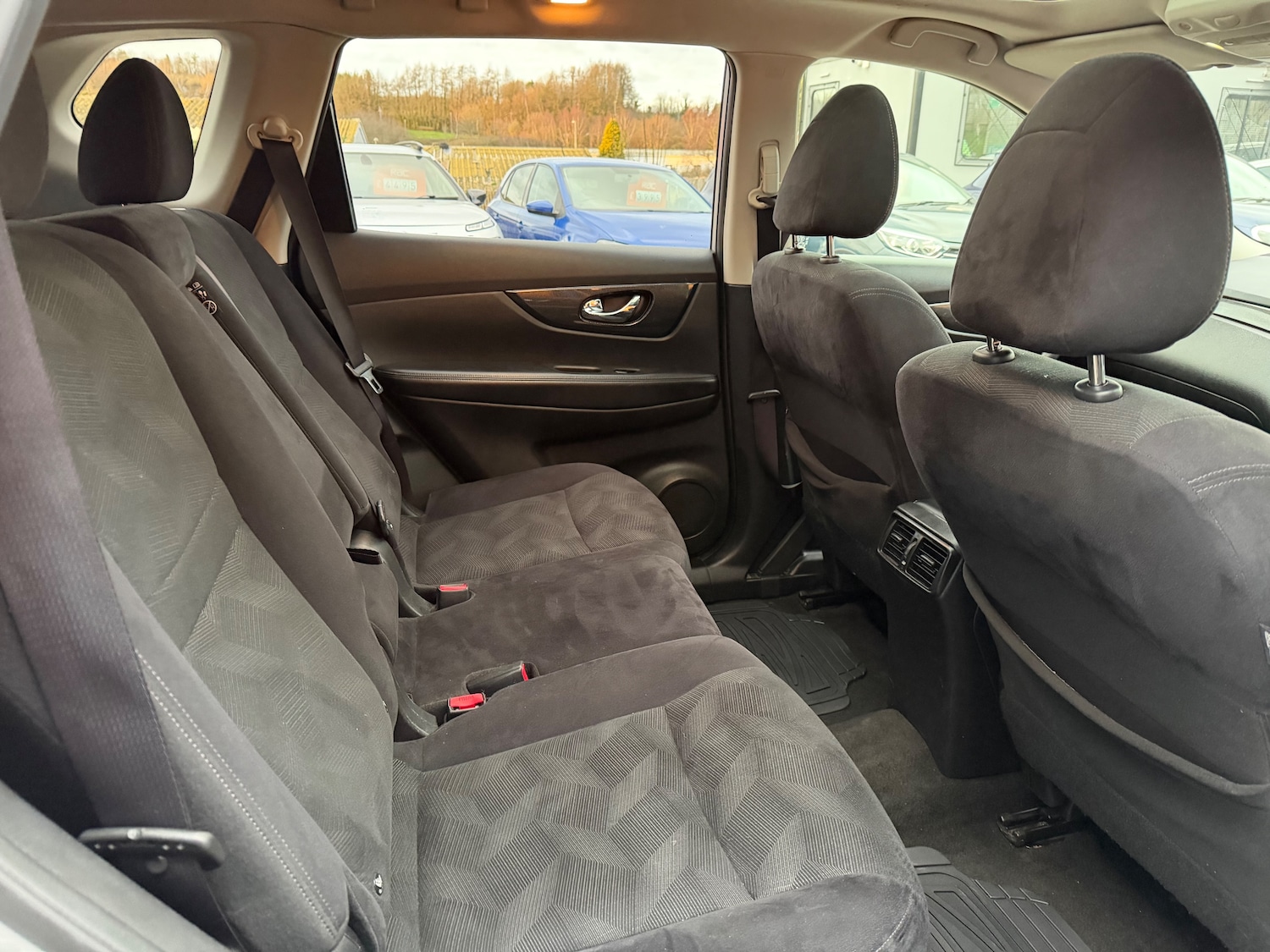 Used Nissan X-Trail 2017 for sale - 77072137: Photo 10