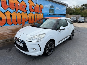 (11) - 1.6 HDi 16V DStyle Hatchback 3dr Diesel Manual Euro 5 (90 ps)