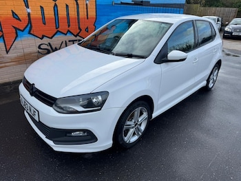 Used Volkswagen Polo 2013 for sale - 77421271: Photo