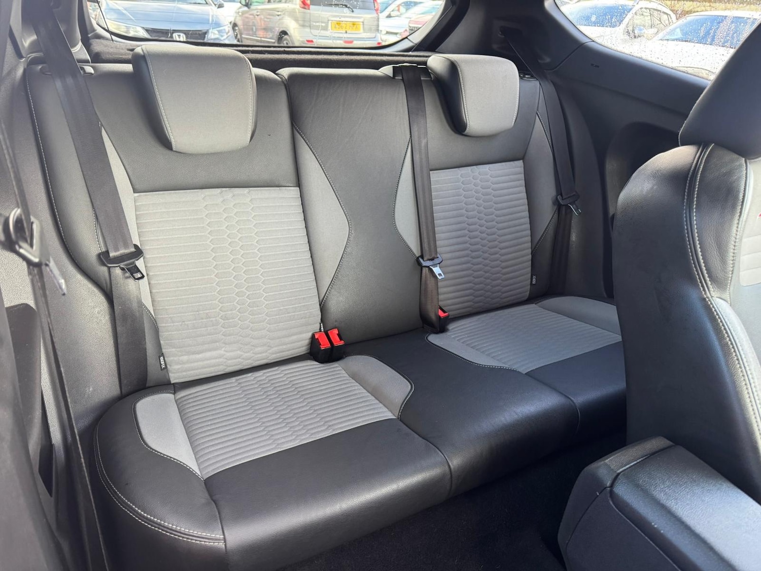 Used Ford Fiesta 2013 for sale - 77293570: Photo 11