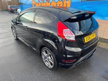 Used Ford Fiesta 2013 for sale - 77293570: Photo