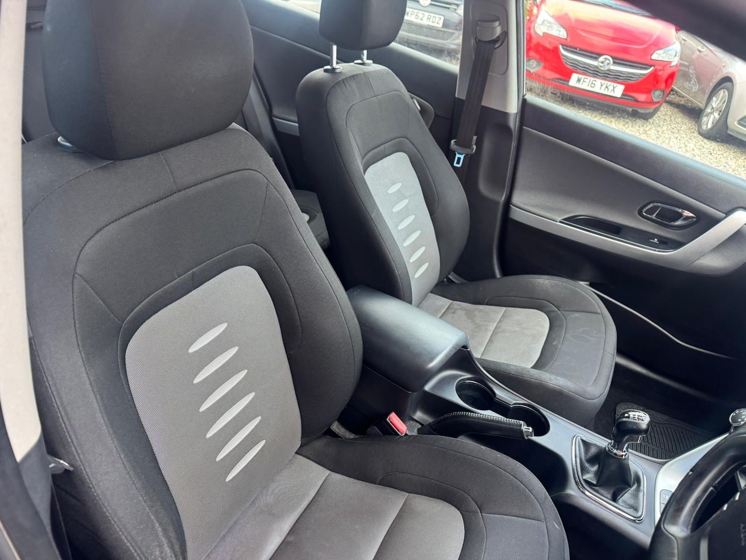 Used Kia Ceed 2015 for sale - 76458702: Photo 8