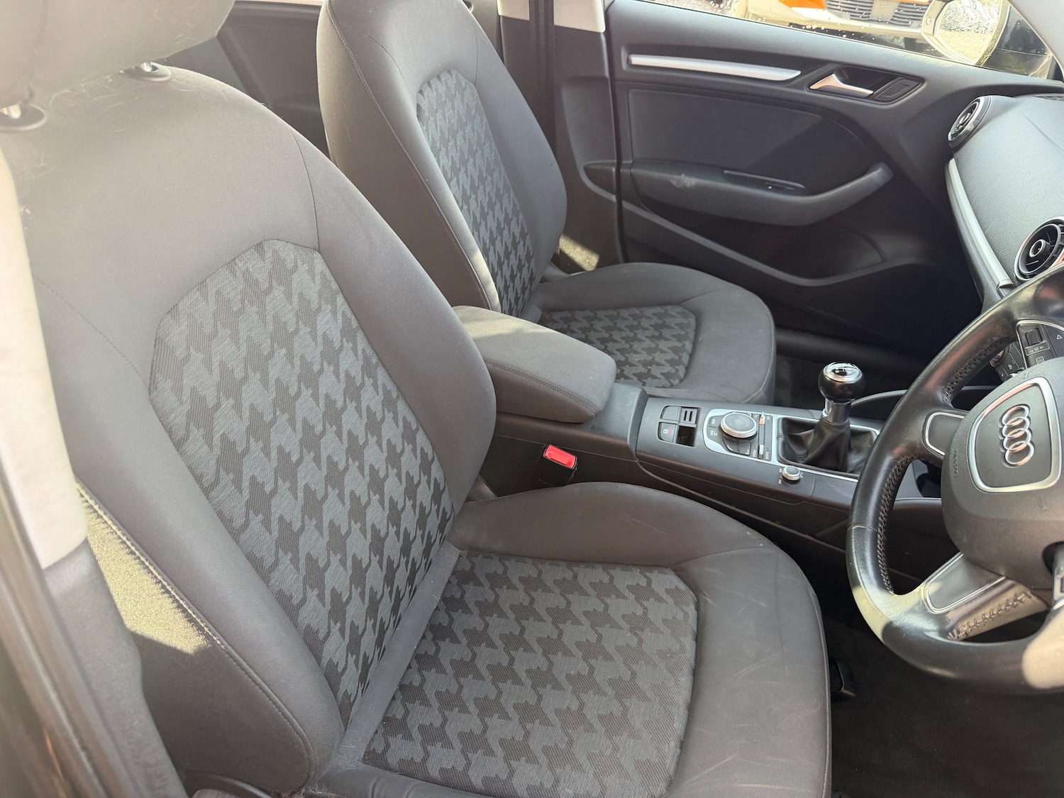 Used Audi A3 2015 for sale - 78168259: Photo 9