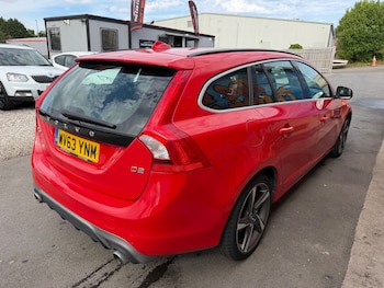 Used Volvo V60 2013 for sale - 79531242: Photo