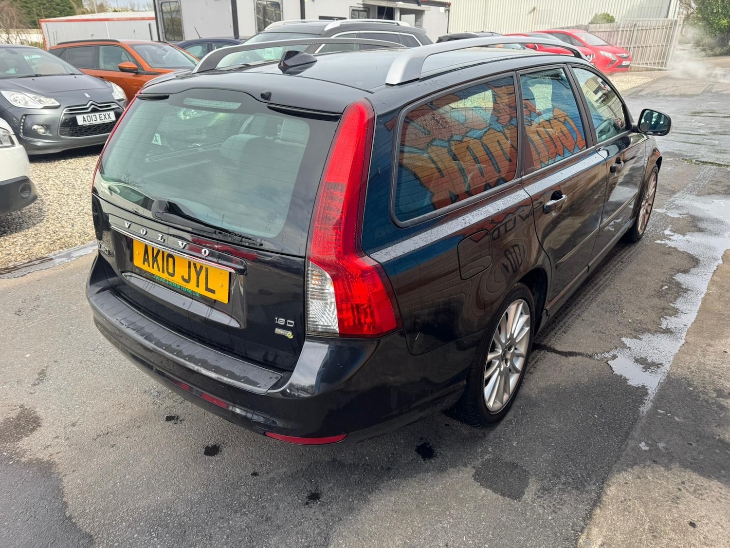 Used Volvo V50 2010 for sale - 77878643: Photo 3