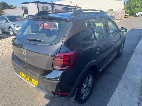 Used Dacia Sandero Stepway 2018 for sale - 75699051: Photo 3